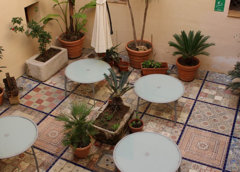 Patio con azulejos impermeabilizado · Bilbao